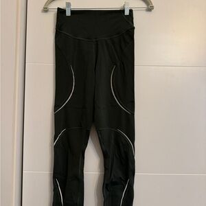 Green Lululemon Leggings